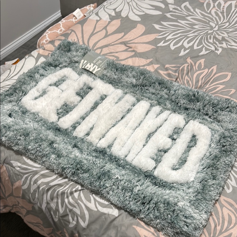 Mainstays Gray and White 'Get Naked' Bath Mat